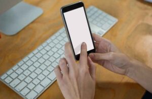 Comment récupérer un SMS supprimé par erreur sur smartphone : les méthodes qui fonctionnent vraiment Teknologik