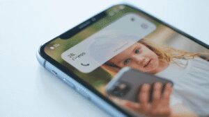 iOS 26.1: Reduce Liquid Glass Effects With Apple's New Toggle