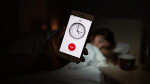 iOS 26.1: Bring Back the Tap-to-Stop Alarm Button