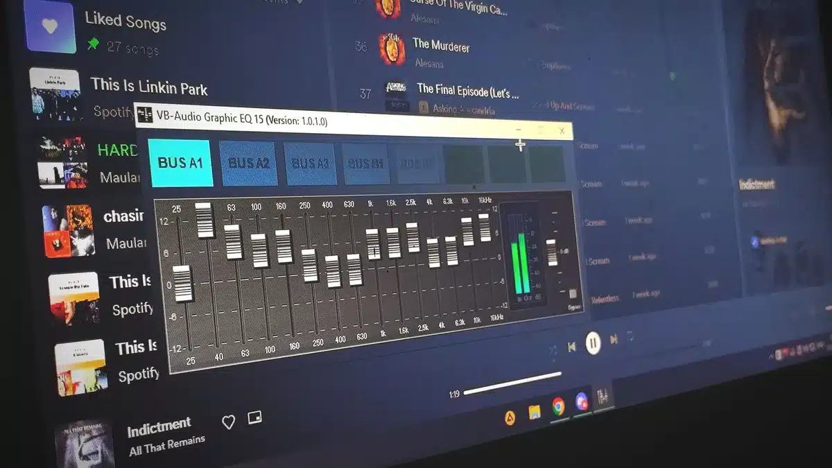 Interface d'application d'égaliseur audio sur un smartphone pour ajuster le son du casque